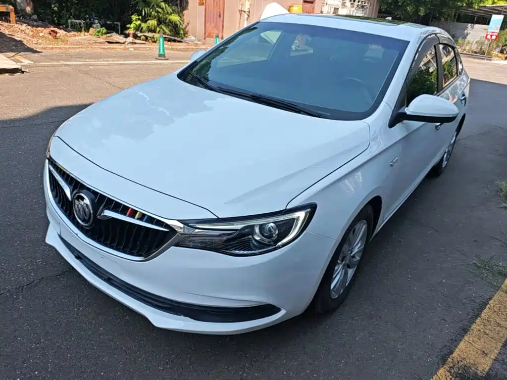Buick Excelle — миниатюра 2