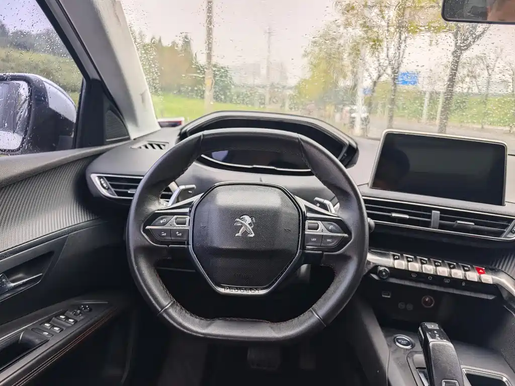 Peugeot 5008 — миниатюра 16