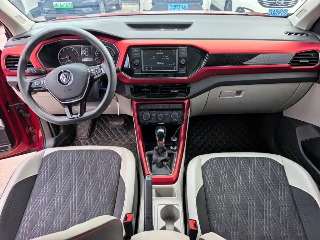 Volkswagen T-Cross — миниатюра 10