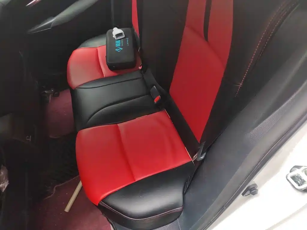 Toyota Corolla — миниатюра 13