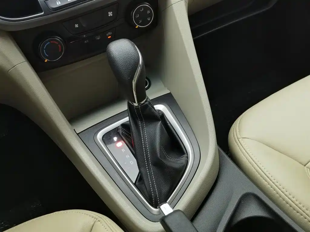 Buick Excelle — фотографии объявления, Фото 14