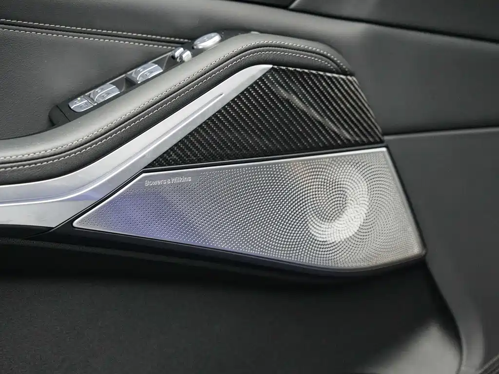 BMW X7 M60i — миниатюра 16