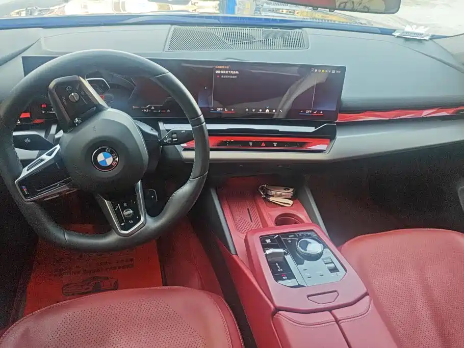 BMW 5 Series — миниатюра 12