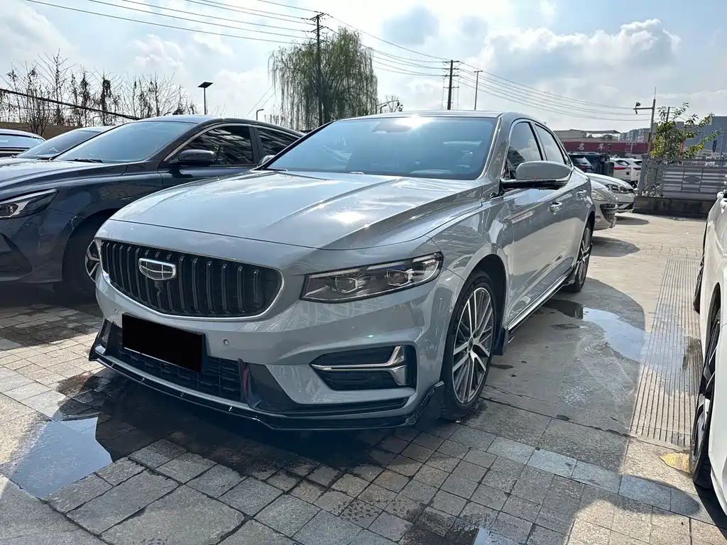 Geely Xingrui 2022