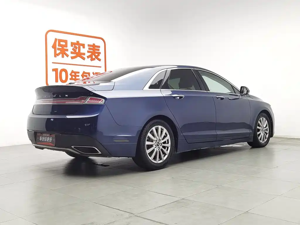 Lincoln MKZ — миниатюра 2