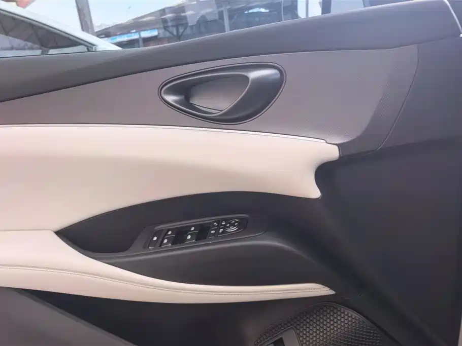BYD Seal 06 06 2025 DM-i Smart Drive 80KM Luxury