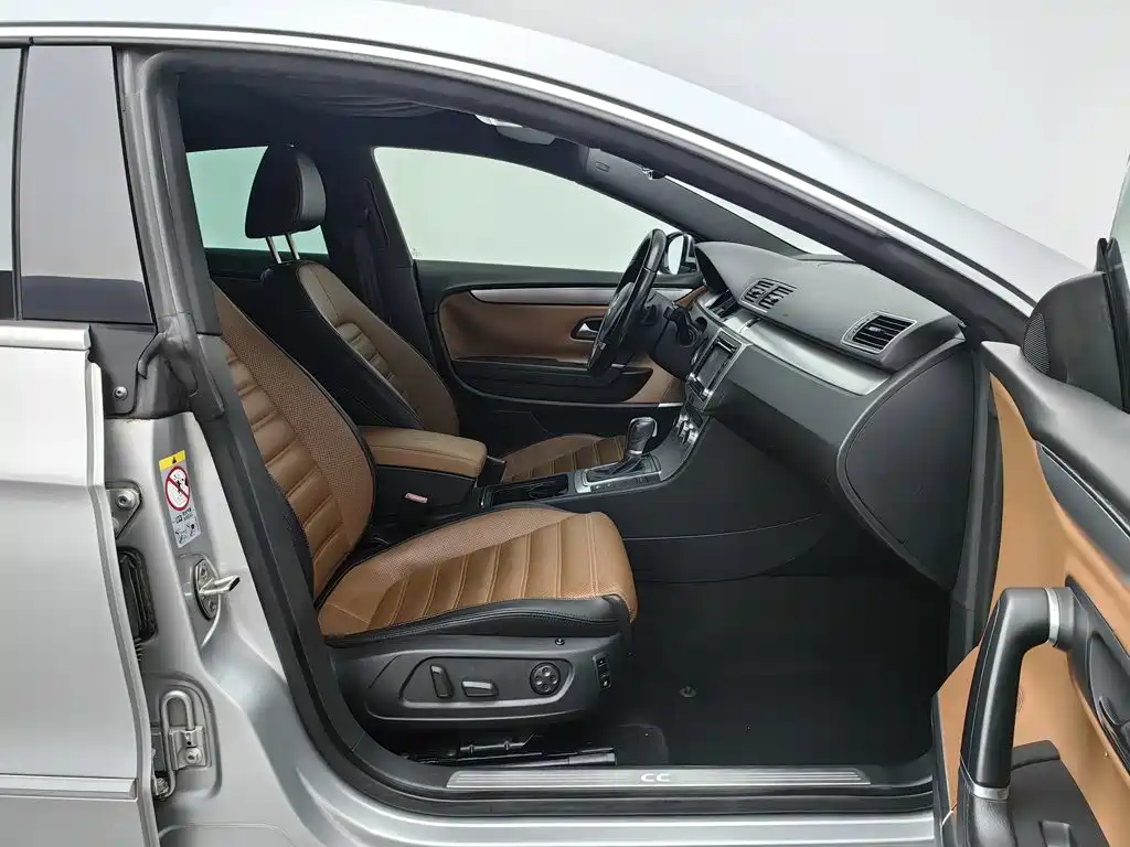 Volkswagen CC — миниатюра 23