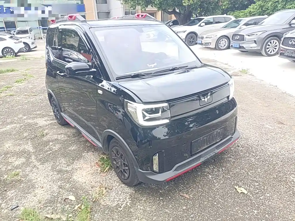 Wuling MINIEV — миниатюра 4