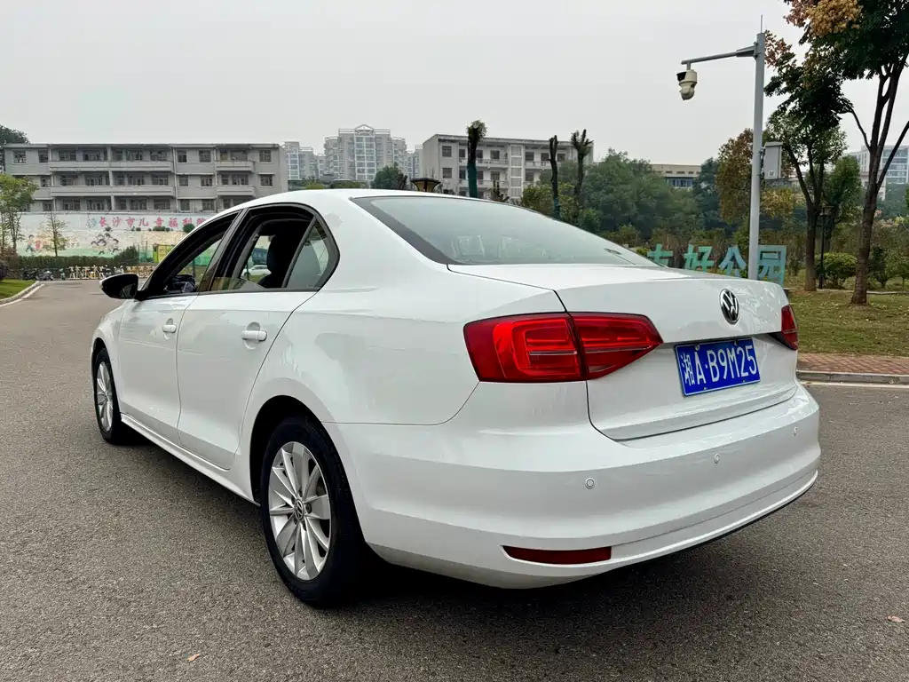 Volkswagen Sagitar — миниатюра 13