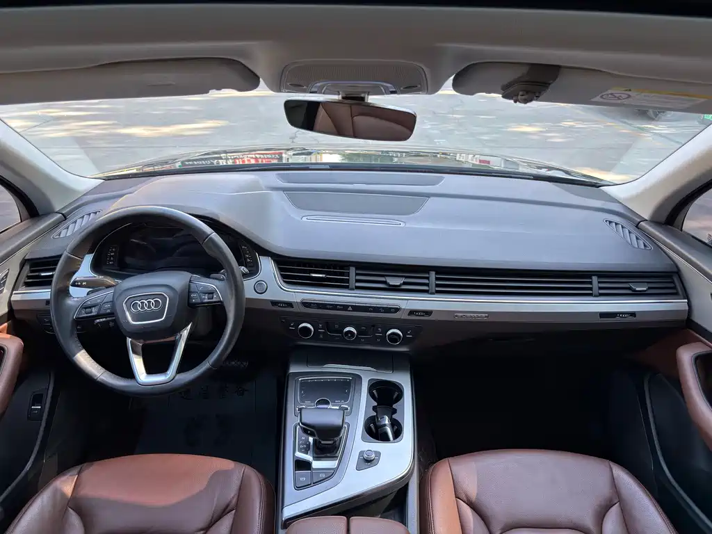 Audi Q7 2019 45 TFSI Comfort