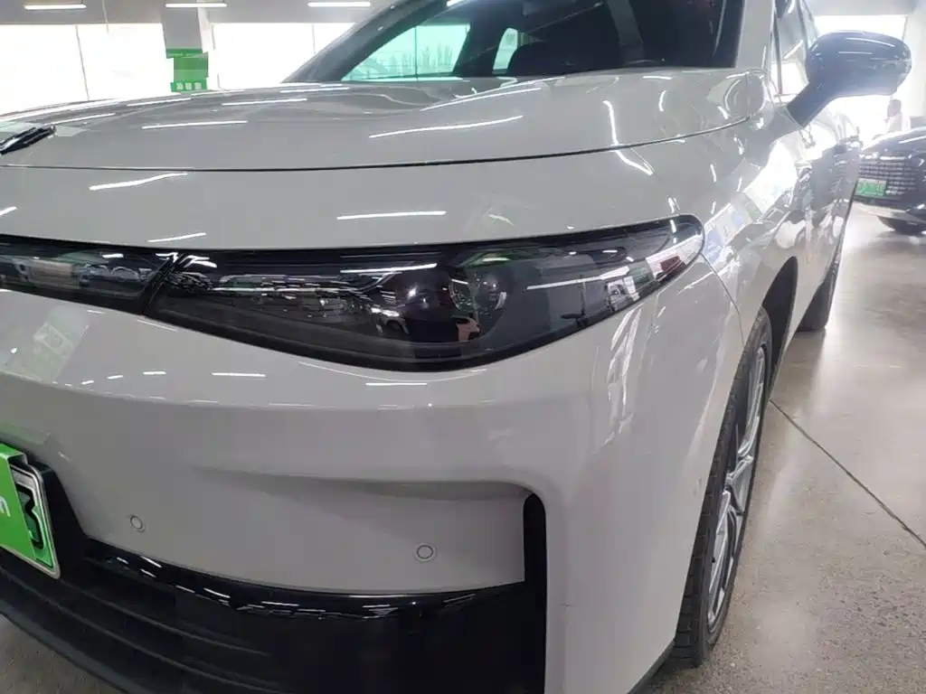 Leapmotor Leapmotor C10 — миниатюра 18