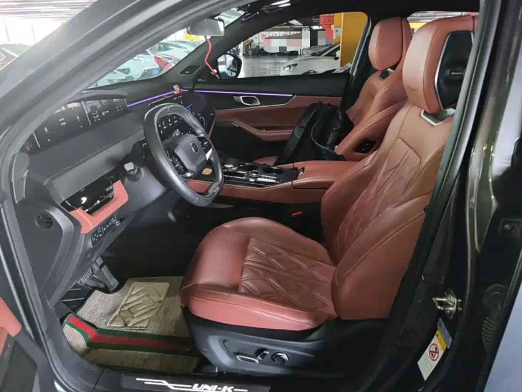 Changan UNI-K iDD — миниатюра 15