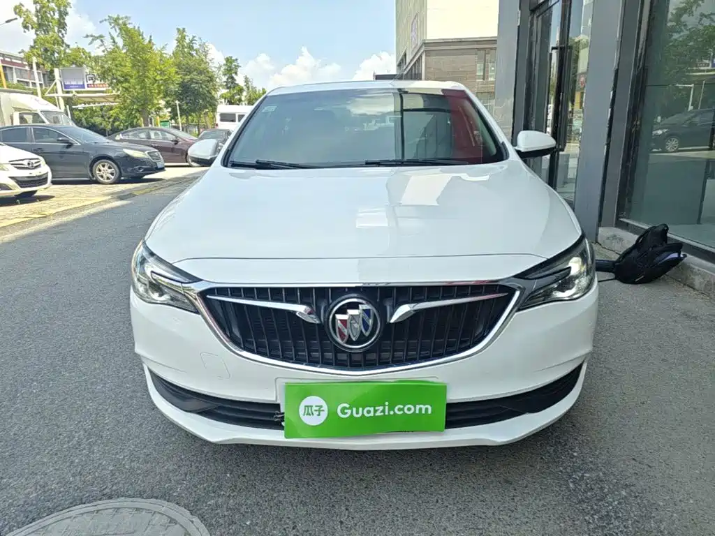 Buick Excelle — миниатюра 3