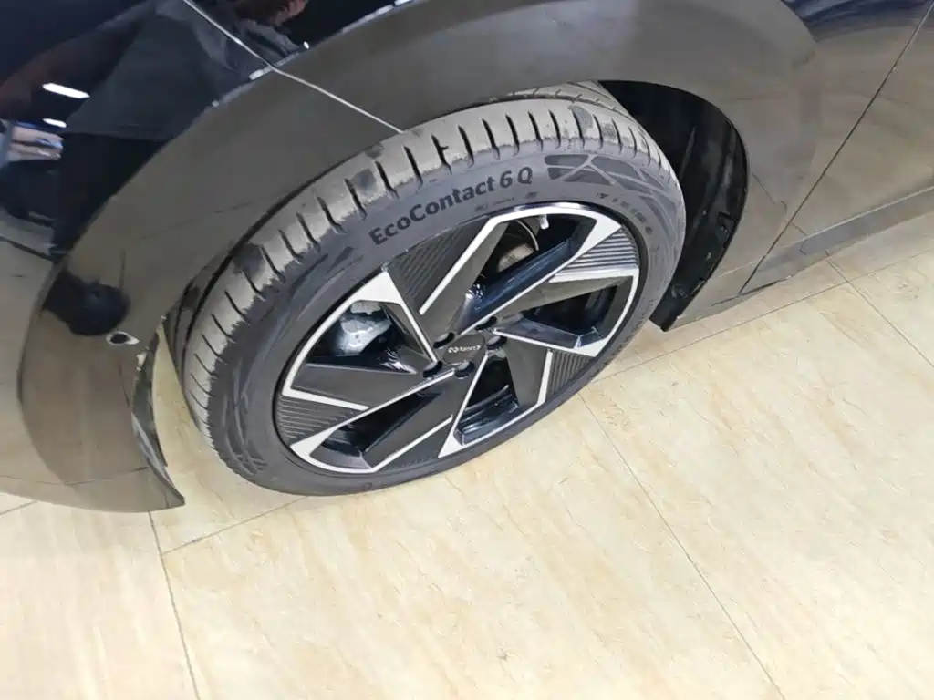 Lynk & Co Z20 — миниатюра 23