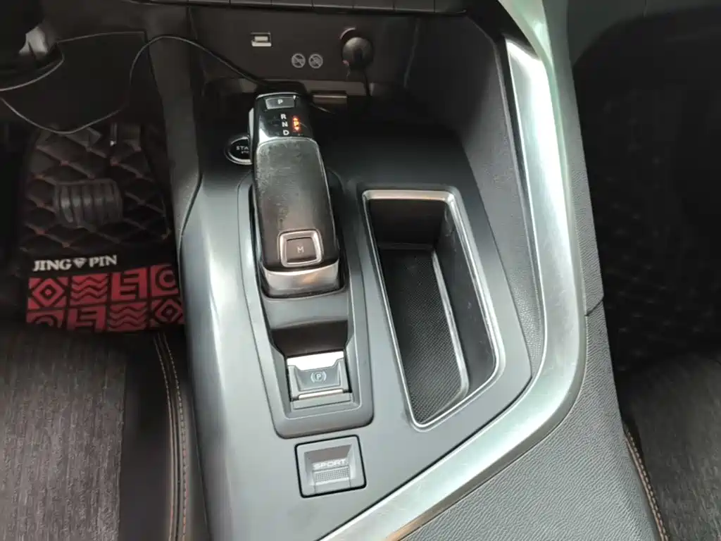 Peugeot 5008 — миниатюра 14