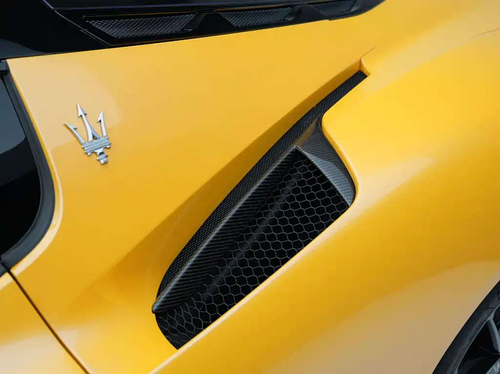 Maserati MC20 — миниатюра 13
