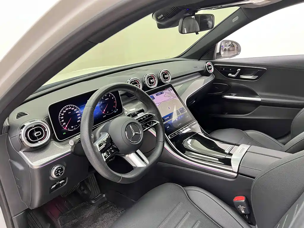 Mercedes-Benz C-Class — миниатюра 10