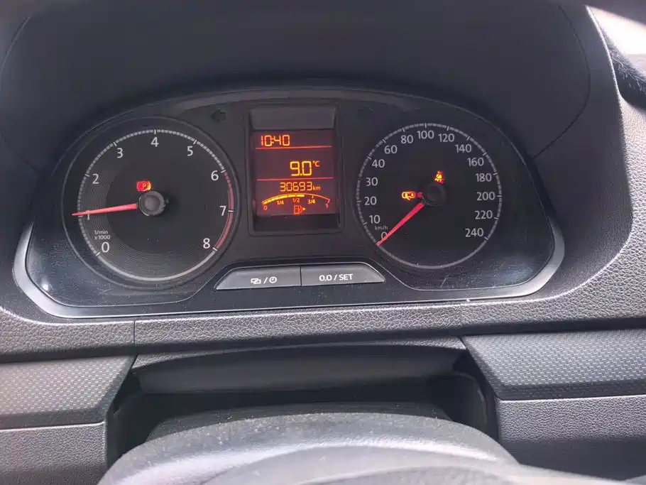 Volkswagen Jetta — миниатюра 14