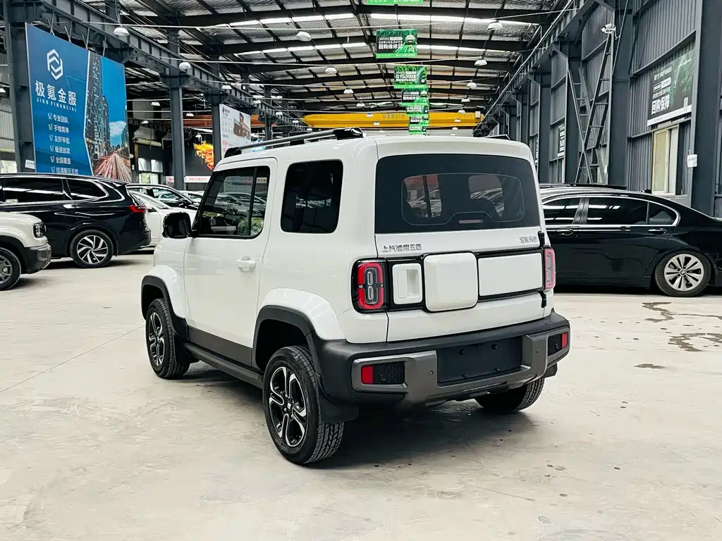 Baojun Yueye — миниатюра 6