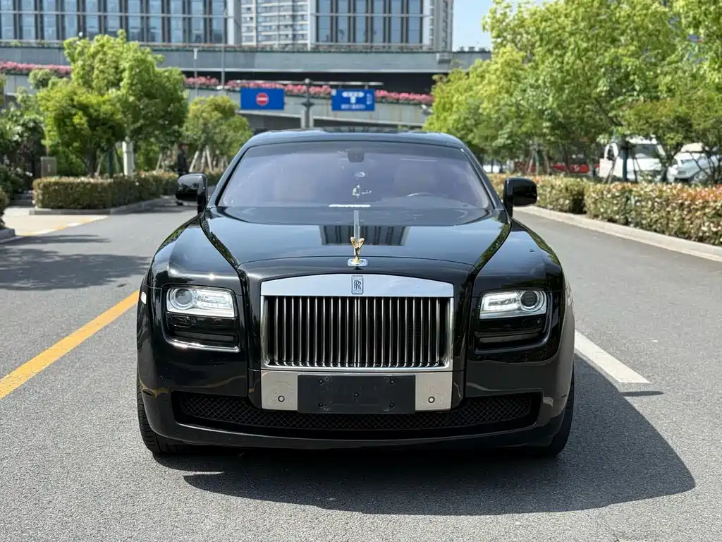 Rolls-Royce Ghost — миниатюра 2