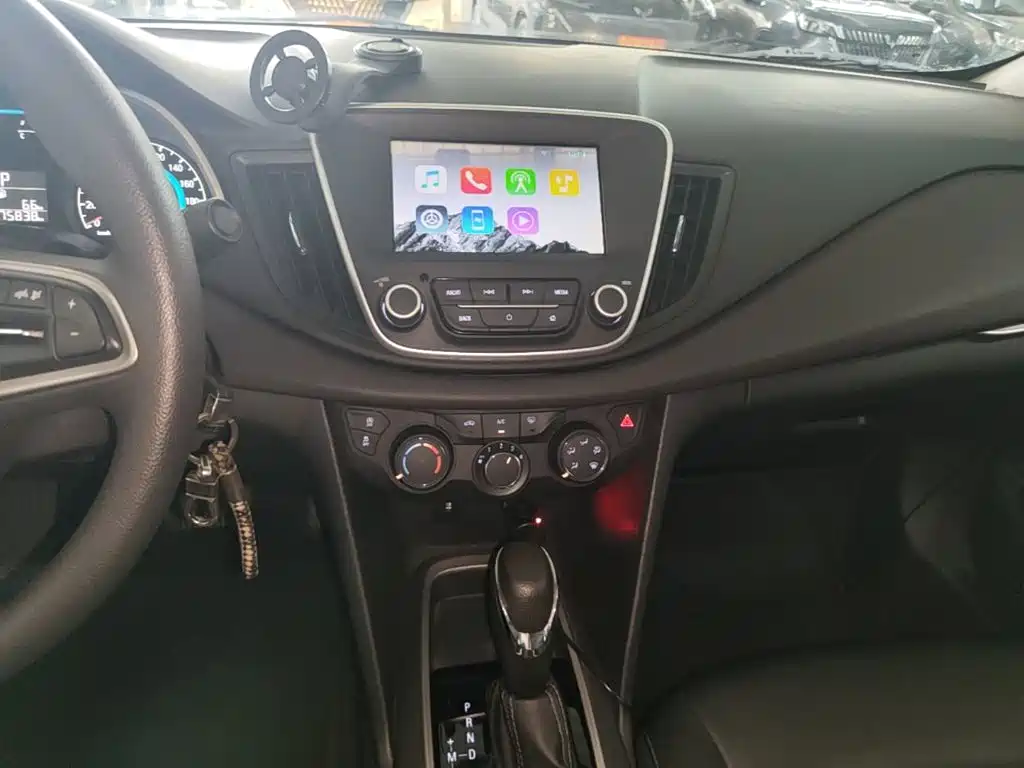 Chevrolet Cavalier — миниатюра 13