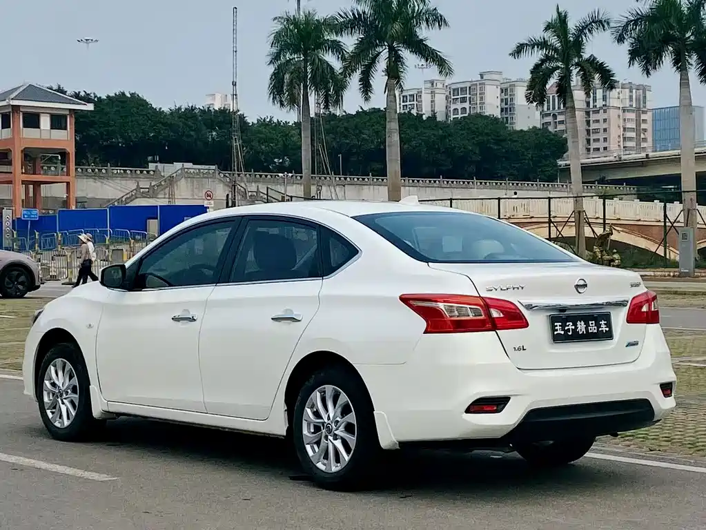 Nissan Sylphy — миниатюра 3