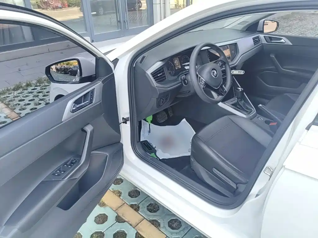 Volkswagen Polo — миниатюра 16