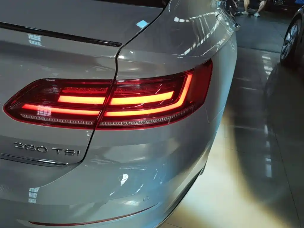 Volkswagen CC — миниатюра 8