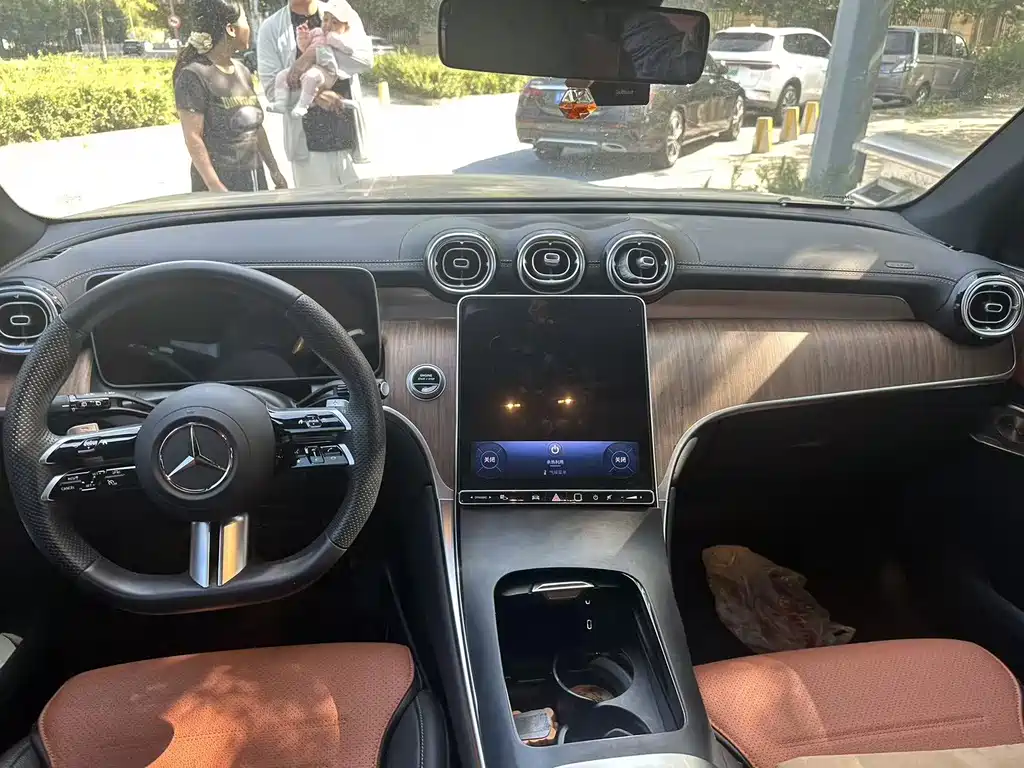 Mercedes-Benz GLC — миниатюра 4