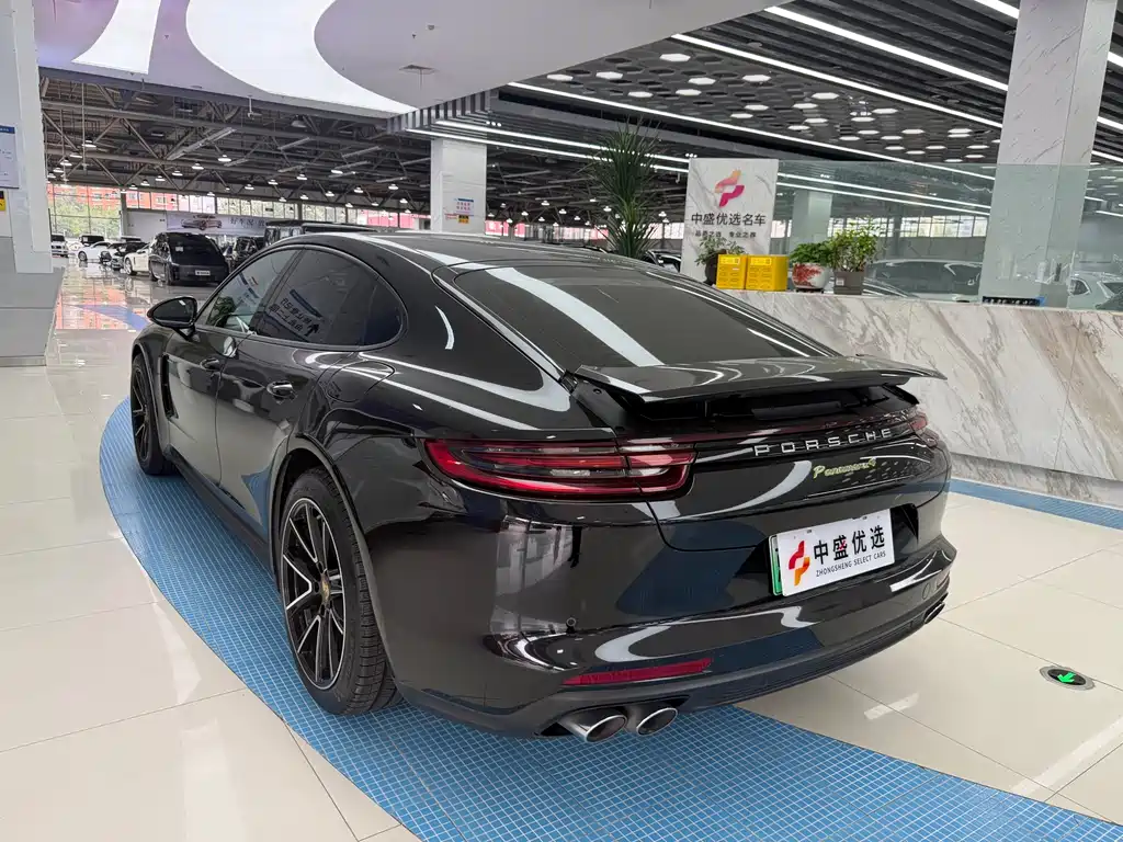 Porsche Panamera Hybrid — миниатюра 8