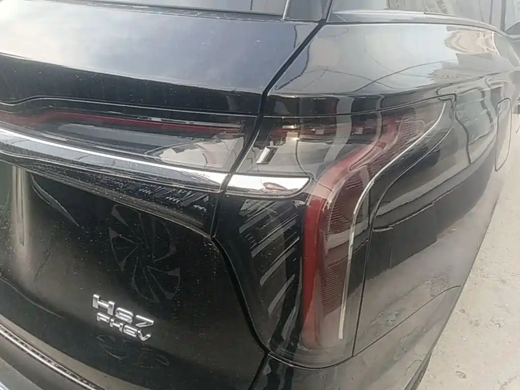Hongqi Hongqi HS7 PHEV — миниатюра 8