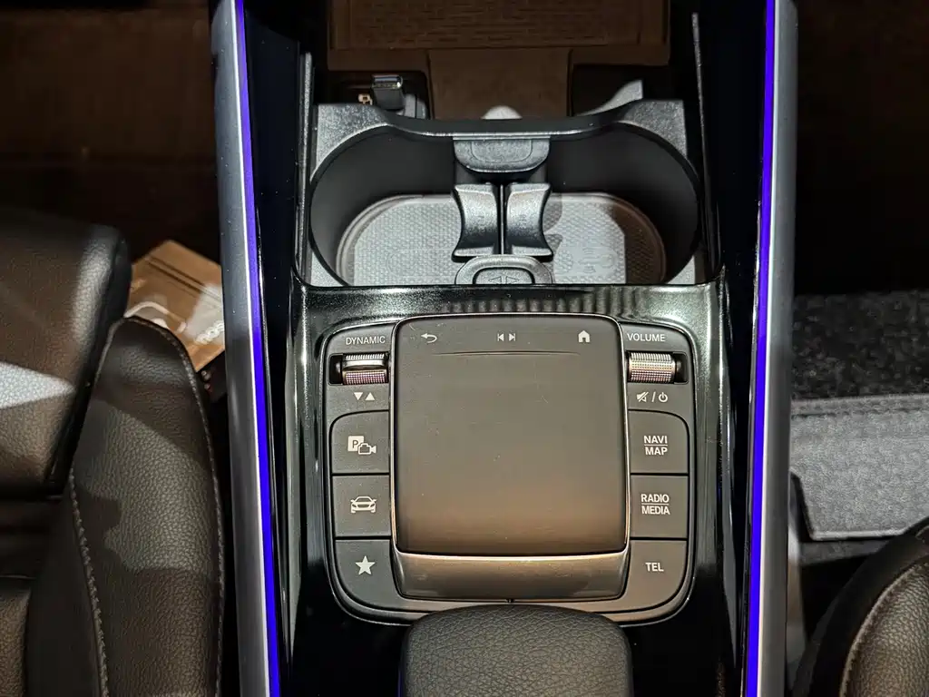 Mercedes-Benz EQA — миниатюра 8