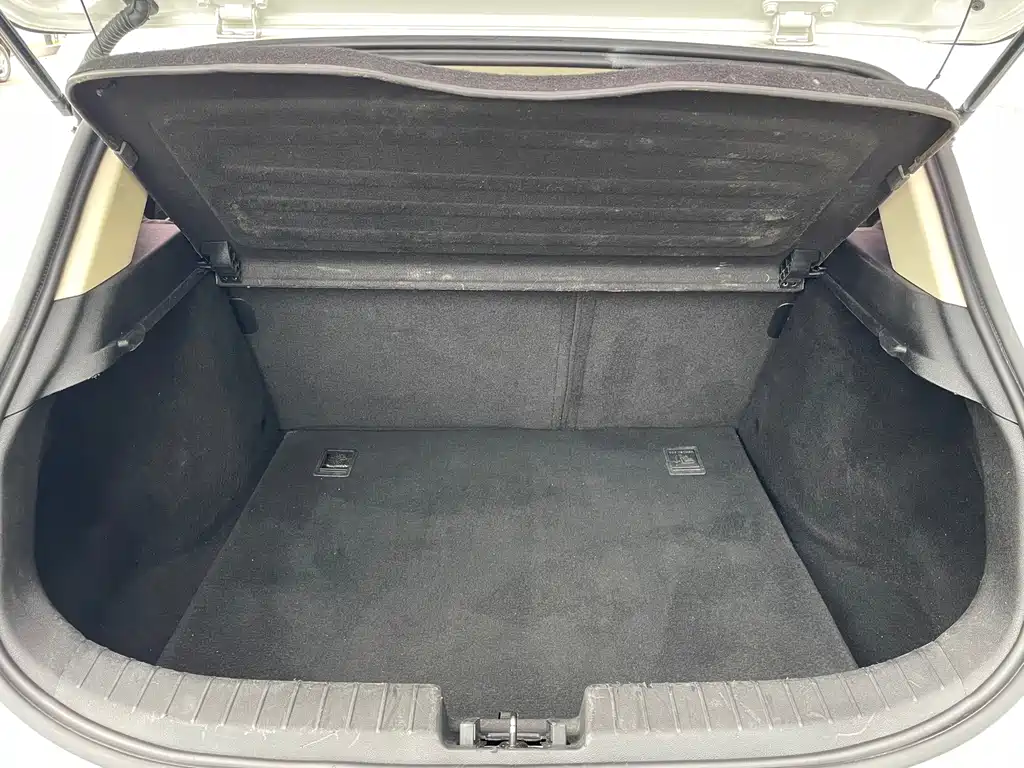 Geely Emgrand GS — миниатюра 12