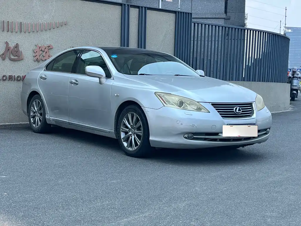 Lexus ES — миниатюра 3