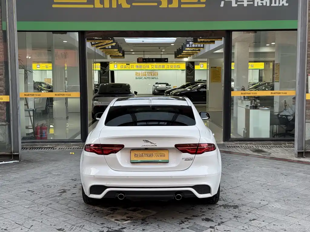Jaguar XEL — миниатюра 5