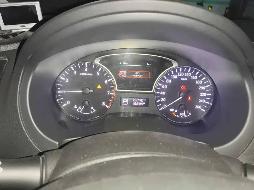 Nissan Teana — миниатюра 7
