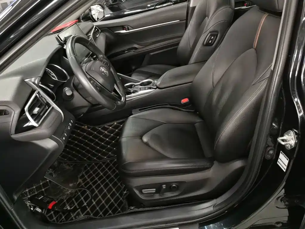 Toyota Camry — миниатюра 15
