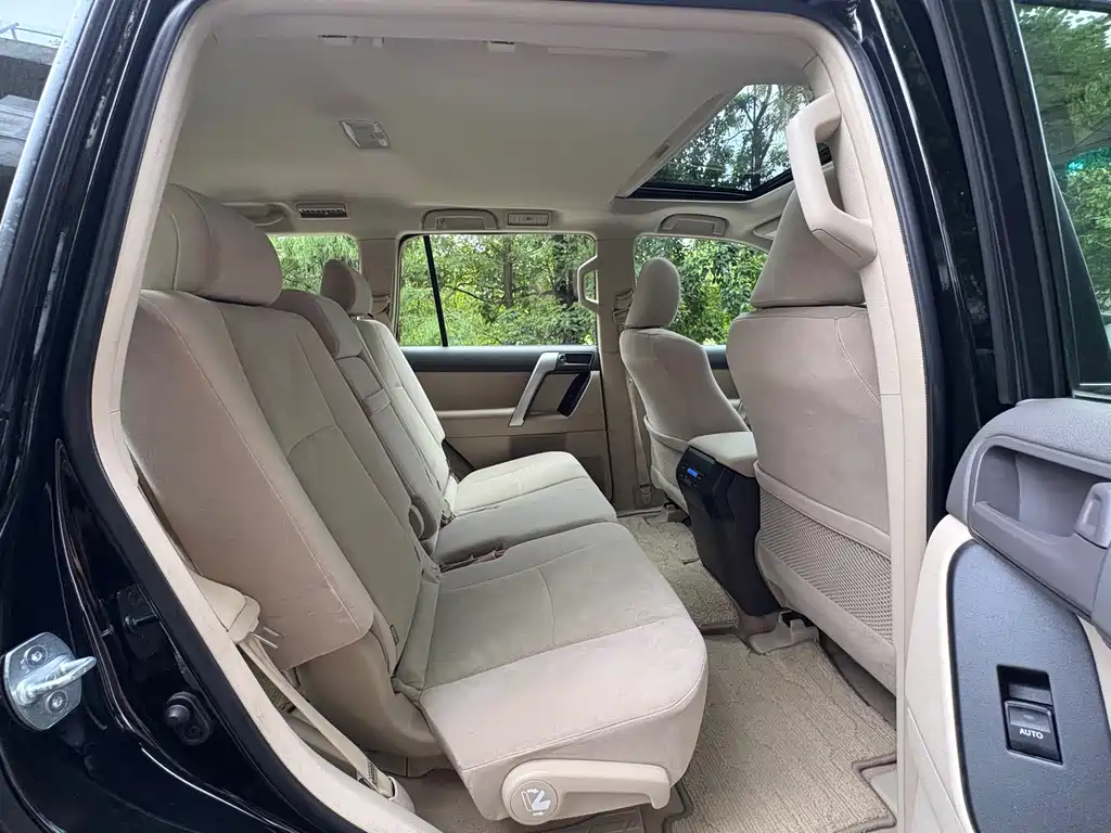 Toyota Prado (Import) — миниатюра 13