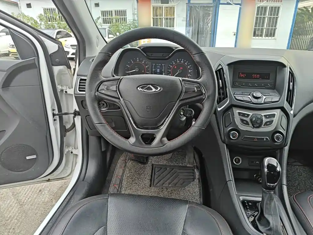 Chery Arrizo 5 — миниатюра 11