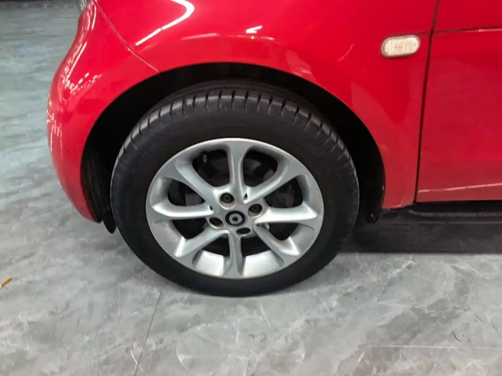 smart Smart Fortwo — миниатюра 23