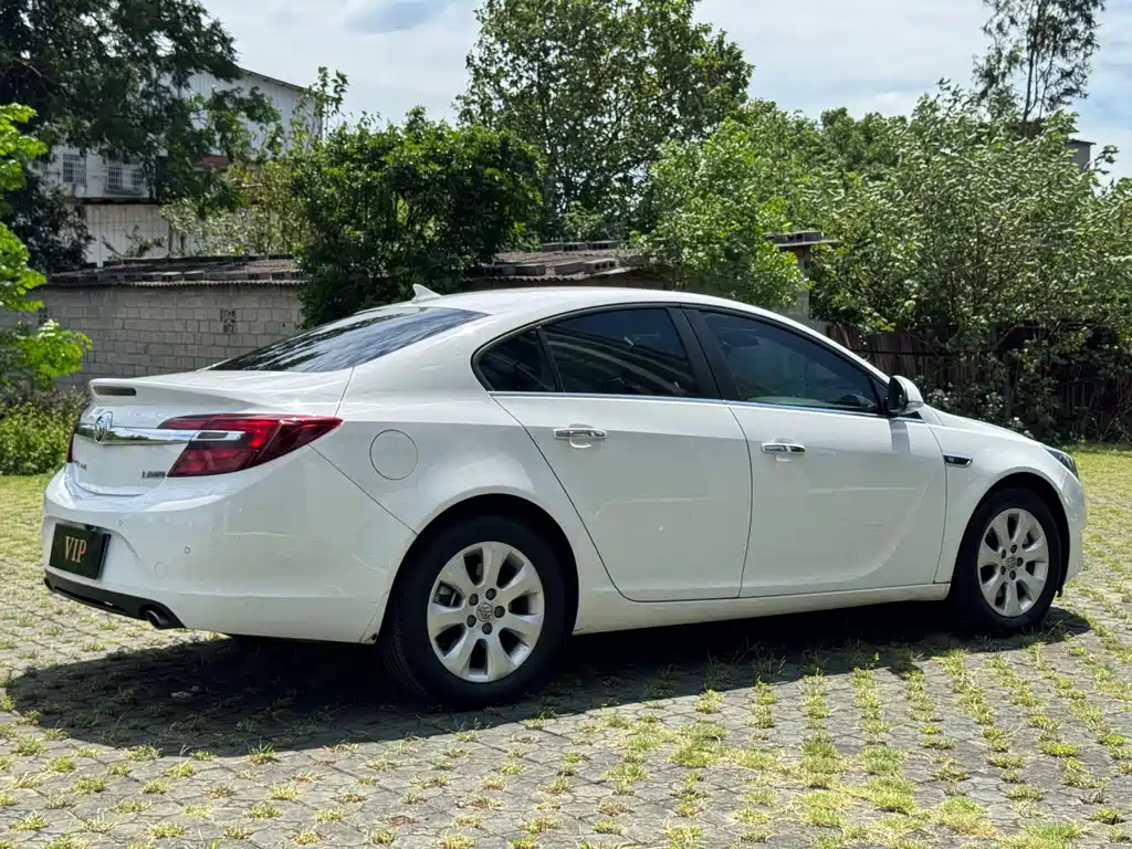 Buick Regal — миниатюра 4