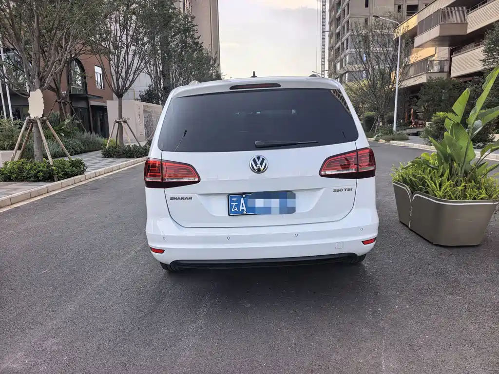 Volkswagen Sharan — миниатюра 4