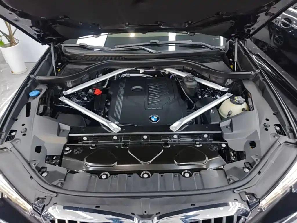 BMW X5 — миниатюра 20