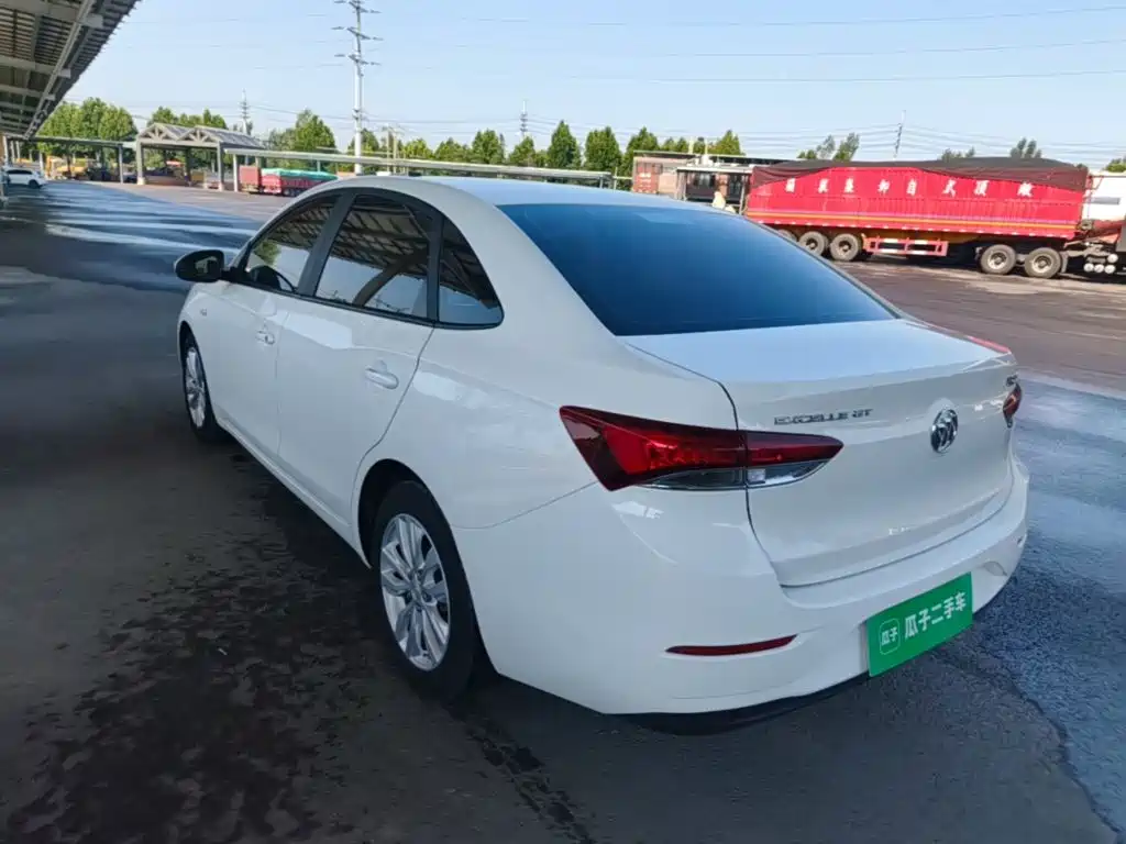 Buick Excelle — миниатюра 5