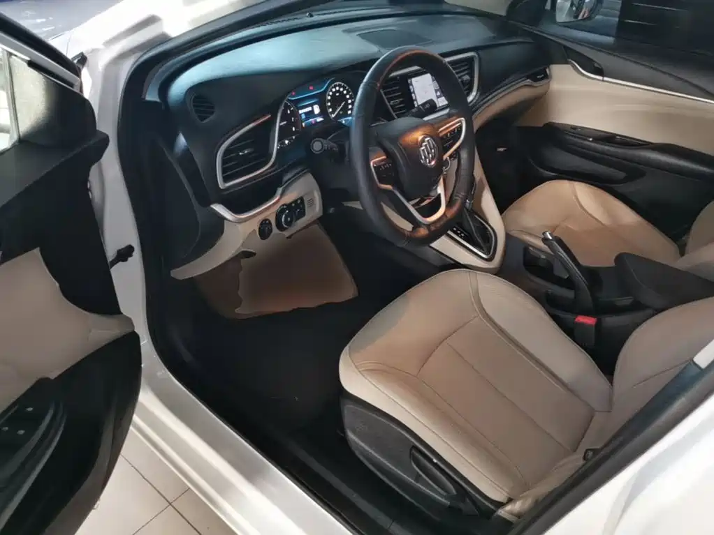 Buick Excelle — миниатюра 16