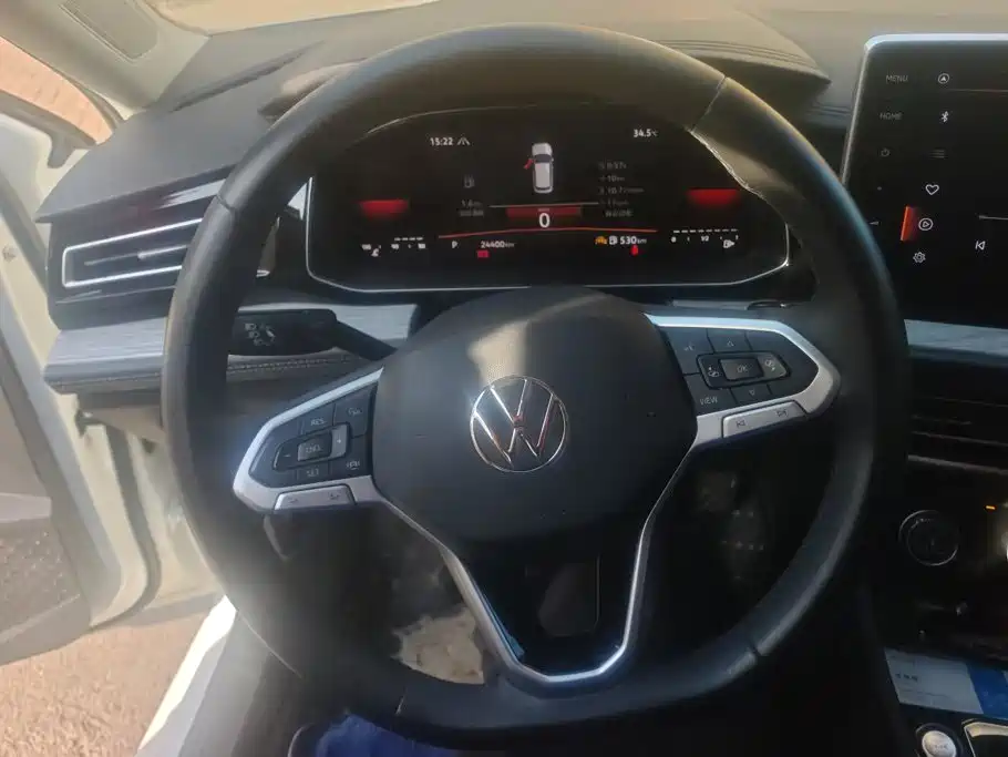 Volkswagen Sagitar — миниатюра 15