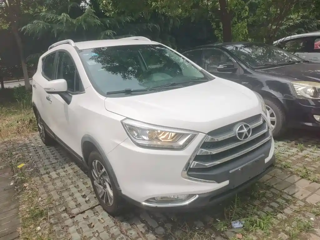 JAC S3 2016 1.5L MT Luxury