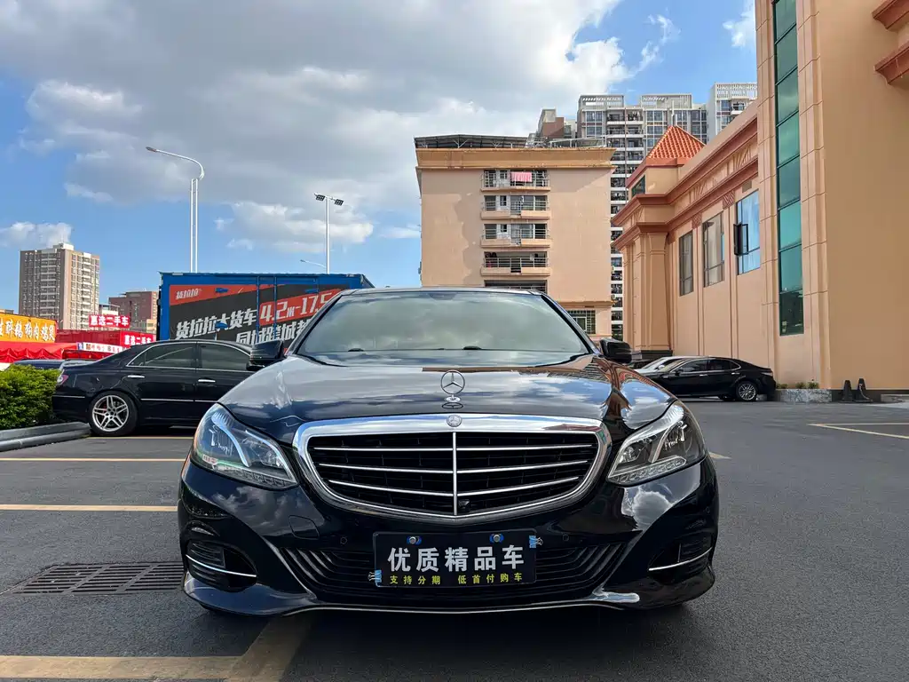Mercedes-Benz E-Class — миниатюра 2