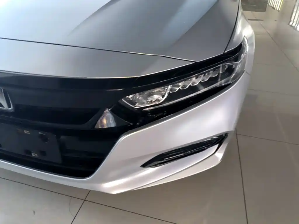 Honda Accord — миниатюра 24