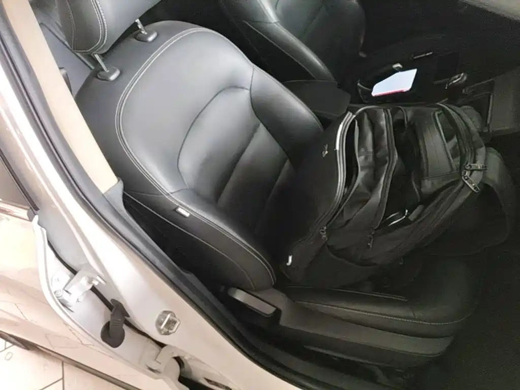 Geely Emgrand GS — миниатюра 25